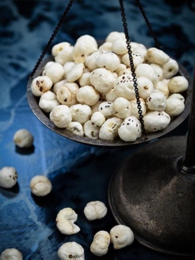 Makhana vs Peanuts: Which Snack is better for weight loss