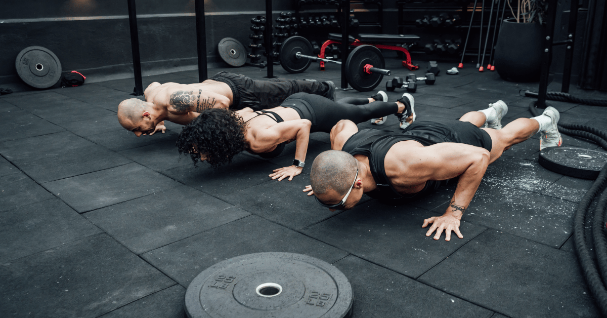 Strength Training 101 - How To Build Muscle Strength at the Gym? - Nutrabay  Magazine