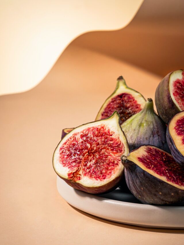 Reasons Why Figs are Good for you? Nutrabay Magazine