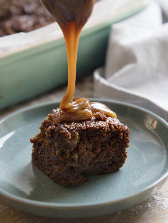 Make Eggless Dates and Walnut Cake for The Festive Season