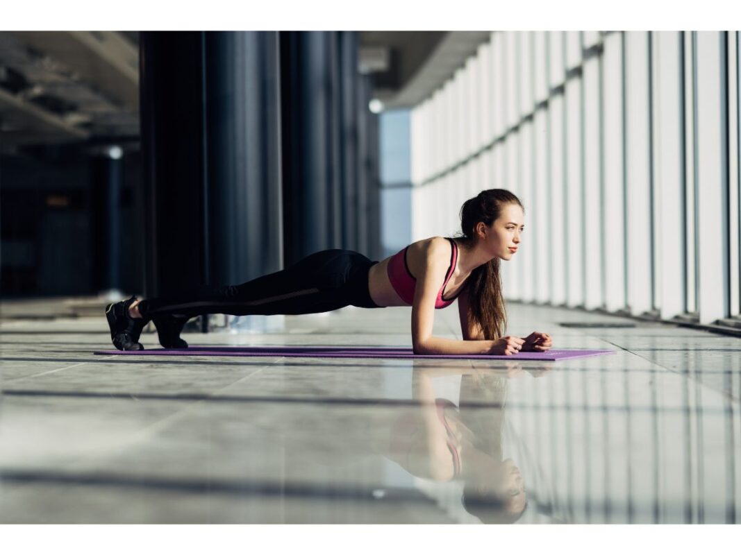 What is Core Strength? Amazing Benefits & More - Nutrabay Magazine