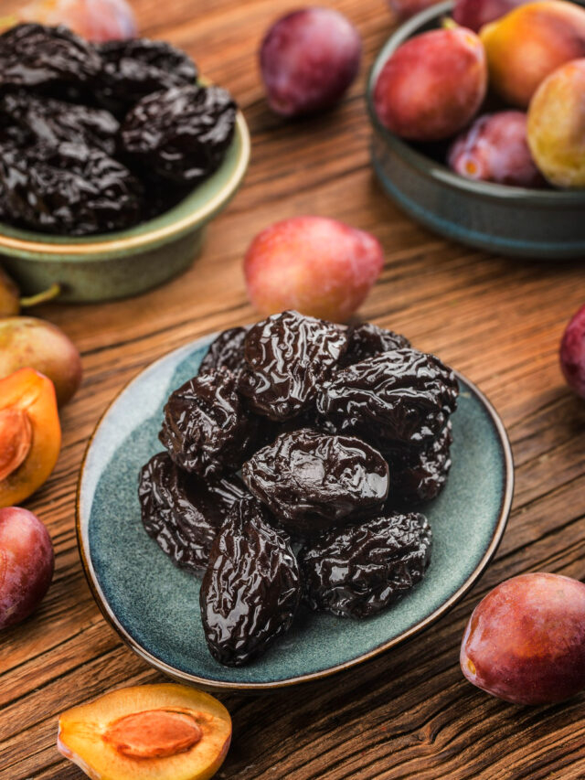 Top Benefits of Prune Juice Nutrabay Magazine