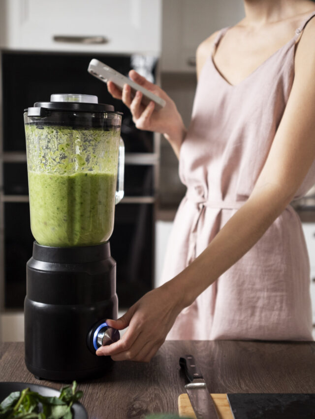 Are Smoothies & Whole Veggies Better Than Fruit Juices?